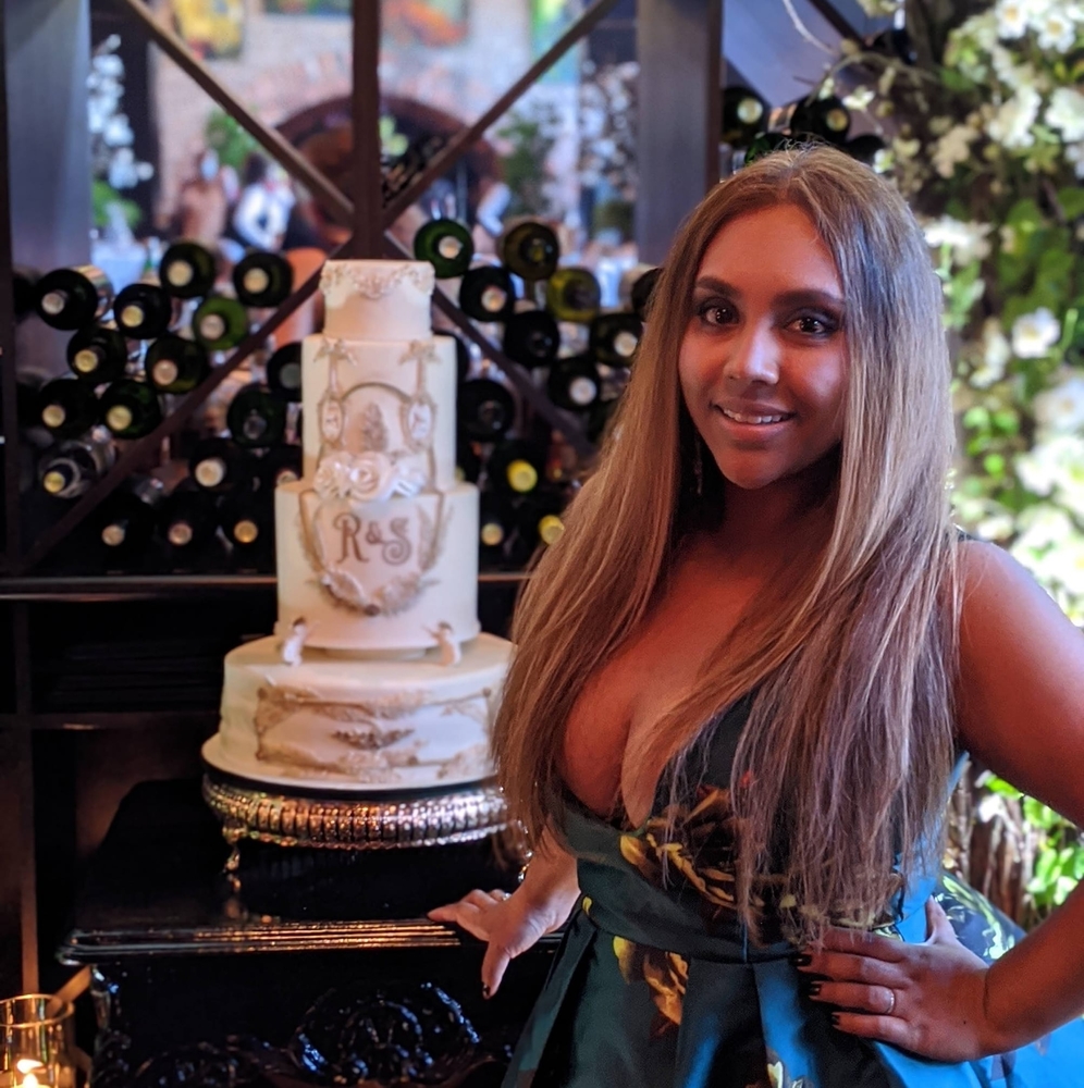 Meet your Posher, Alicia